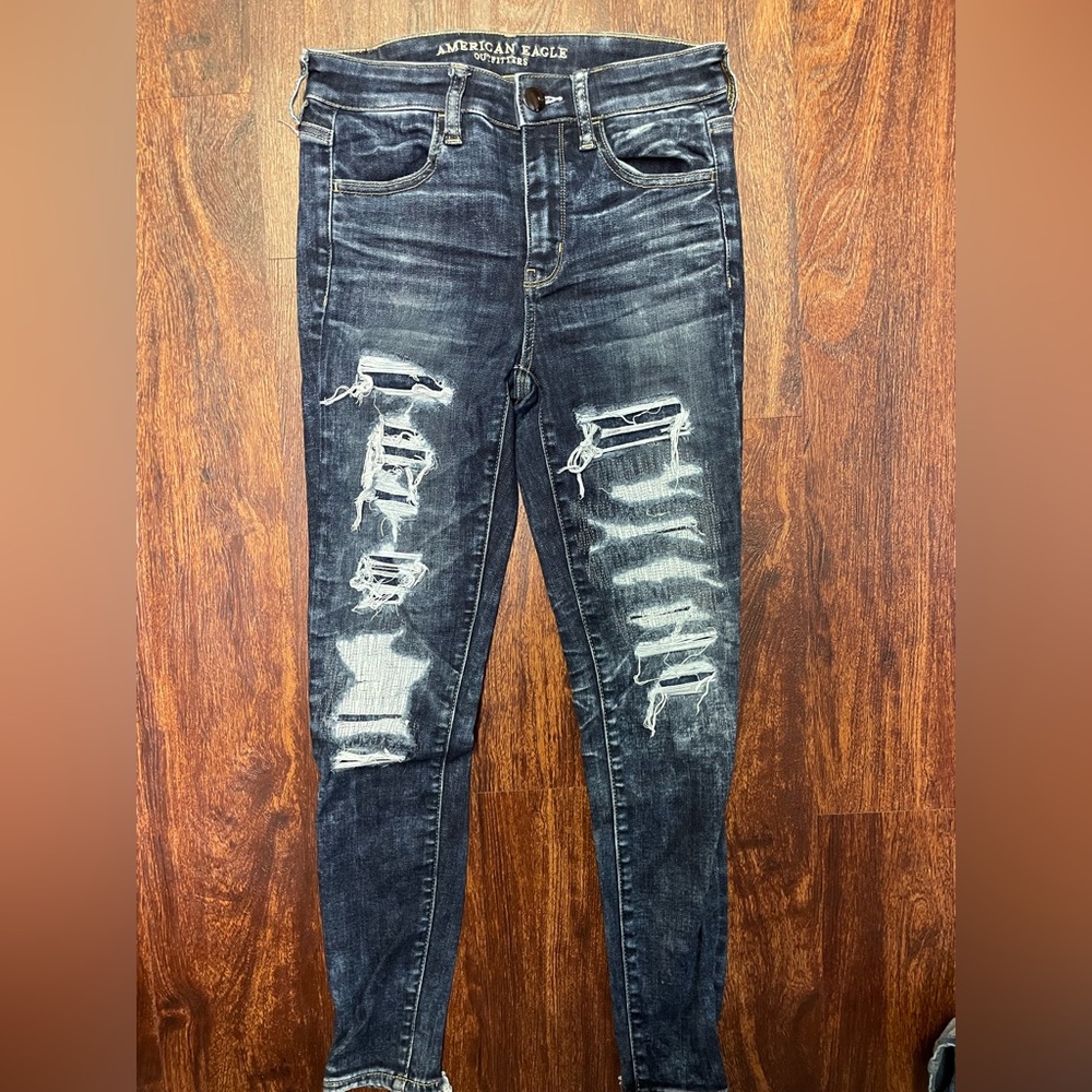 american eagle size 4 short skinny jeans!